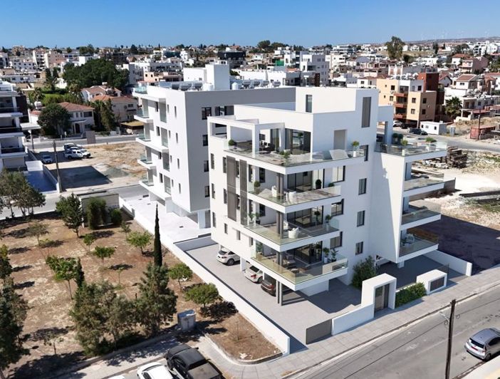 Image No.2-3 Bed Apartment for sale