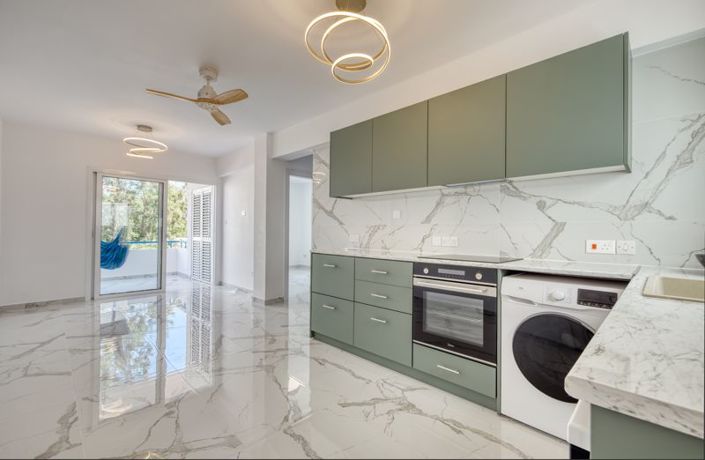 Image No.3-Appartement de 2 chambres à vendre à Makenzie Beach