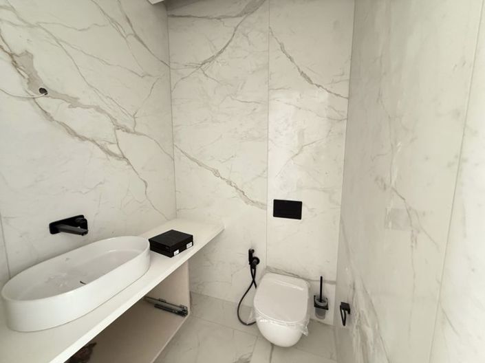 Image No.15-4 Bed Villa for sale