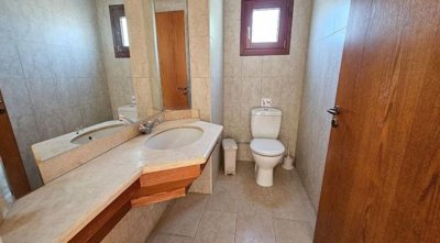 master-bedroom-en-suite