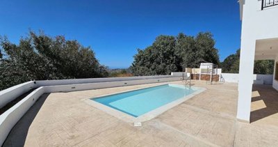 pool-area