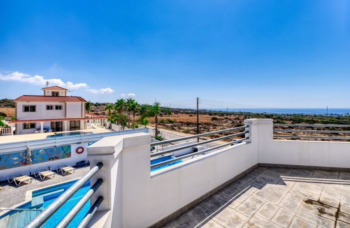 Image No.18-6 Bed Villa for sale