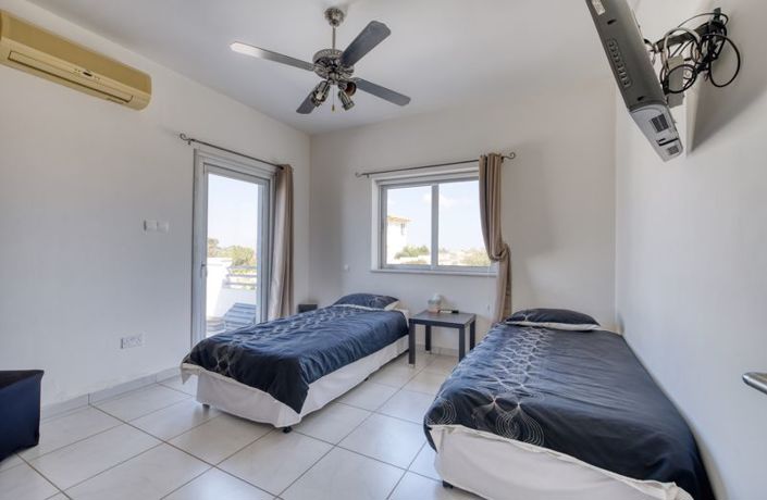 Image No.19-6 Bed Villa for sale