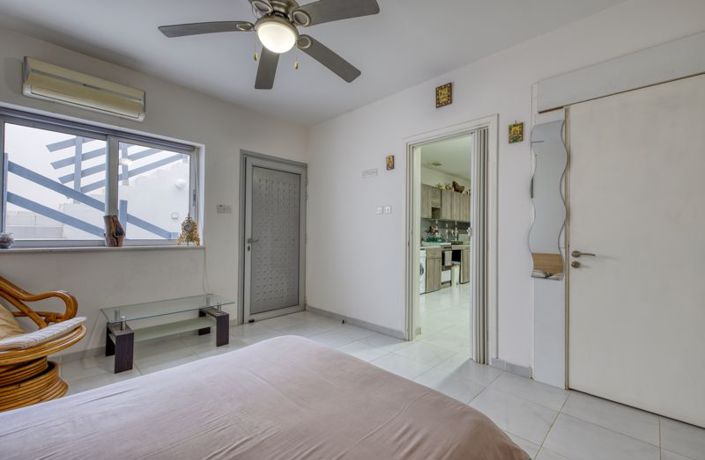 Image No.26-6 Bed Villa for sale