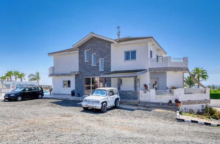 Image No.37-6 Bed Villa for sale