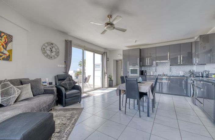 Image No.9-6 Bed Villa for sale