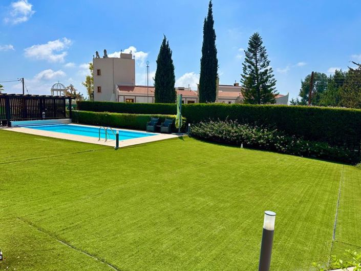 Image No.3-7 Bed Villa for sale