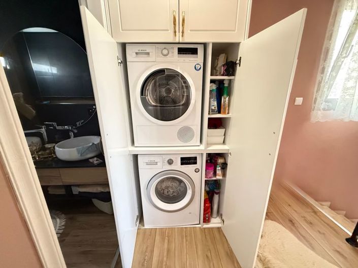 Image No.23-2 Bed Villa for sale