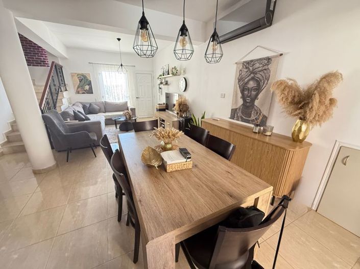 Image No.7-2 Bed Villa for sale