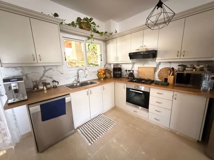 Image No.9-2 Bed Villa for sale