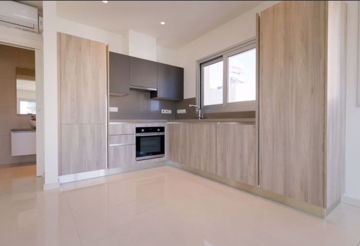 Image No.3-Appartement de 2 chambres à vendre à Germasogeia