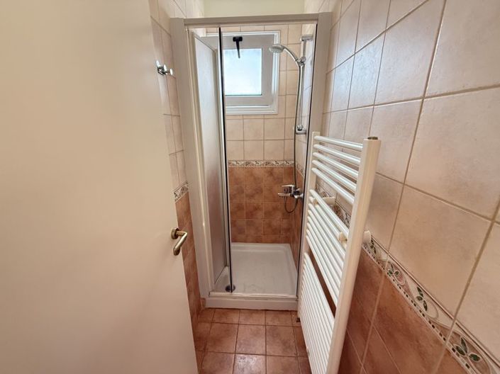 Image No.21-Propriété de 4 chambres à vendre à Polis