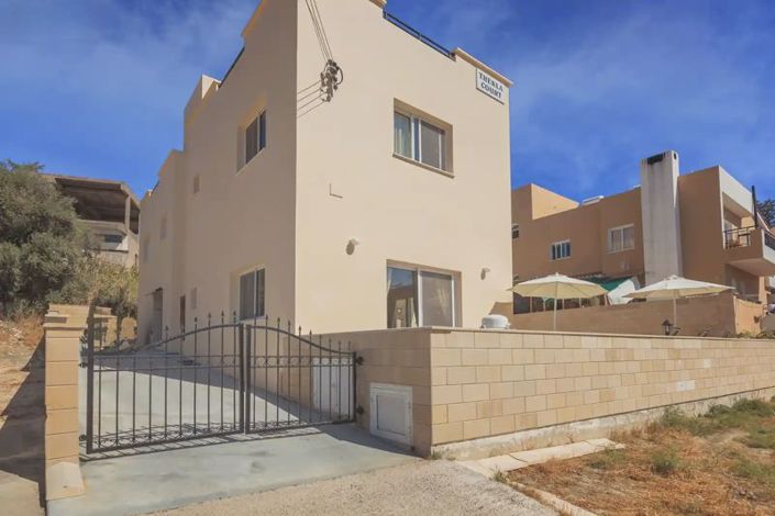 Image No.37-Propriété de 4 chambres à vendre à Polis