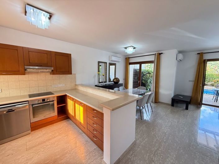 Image No.5-3 Bed Villa for sale