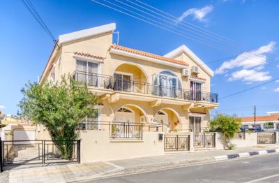 front-of-property-2