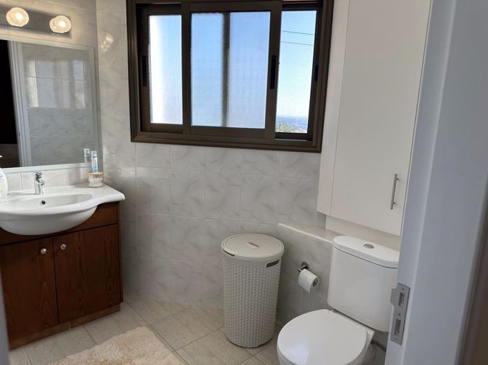 Image No.15-3 Bed Villa for sale