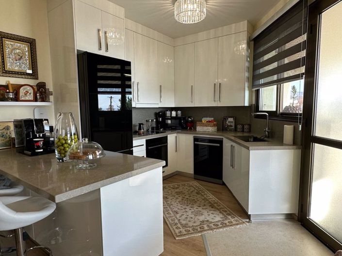 Image No.6-3 Bed Villa for sale