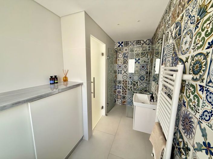 Image No.31-4 Bed Villa for sale