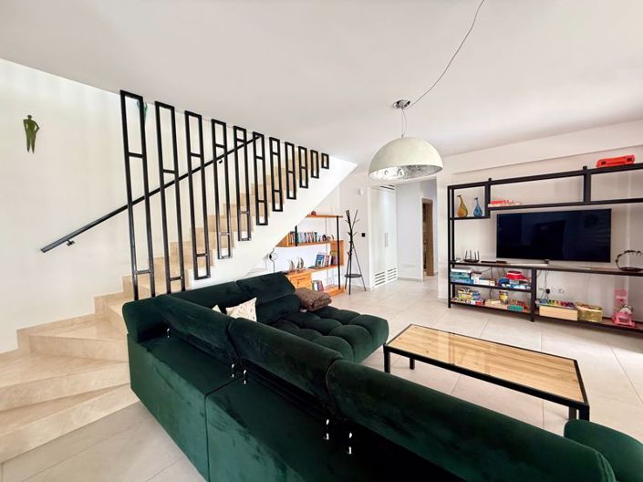 Image No.6-4 Bed Villa for sale