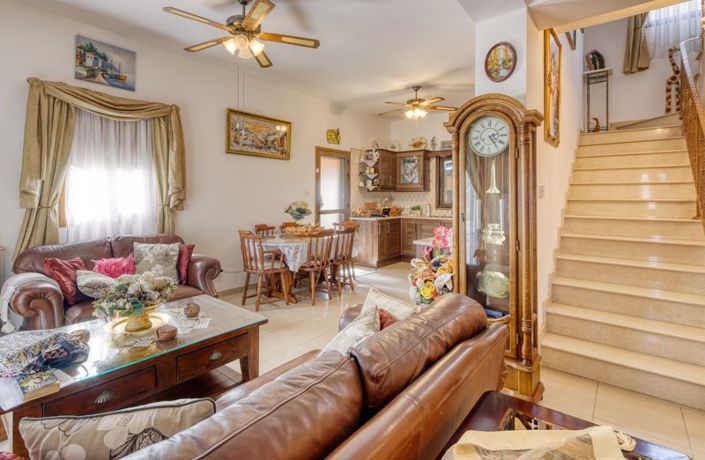 Image No.9-3 Bed Villa for sale