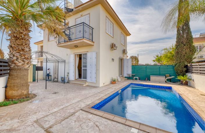 Image No.4-3 Bed Villa for sale