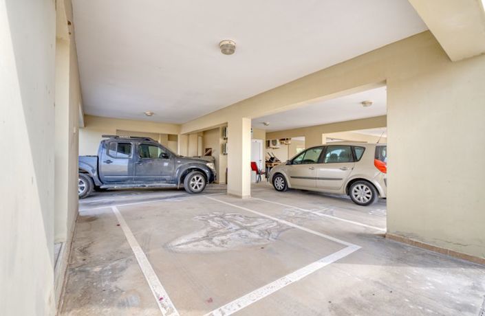 Image No.15-2 Bed Apartment for sale