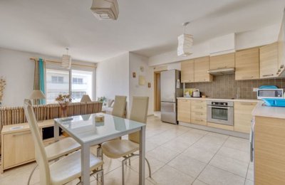 kitchen-lounge-dining-2