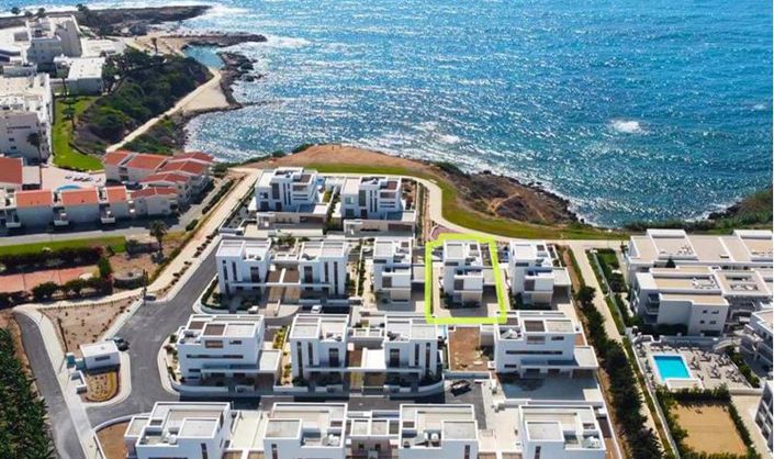 Image No.3-4 Bed Villa for sale