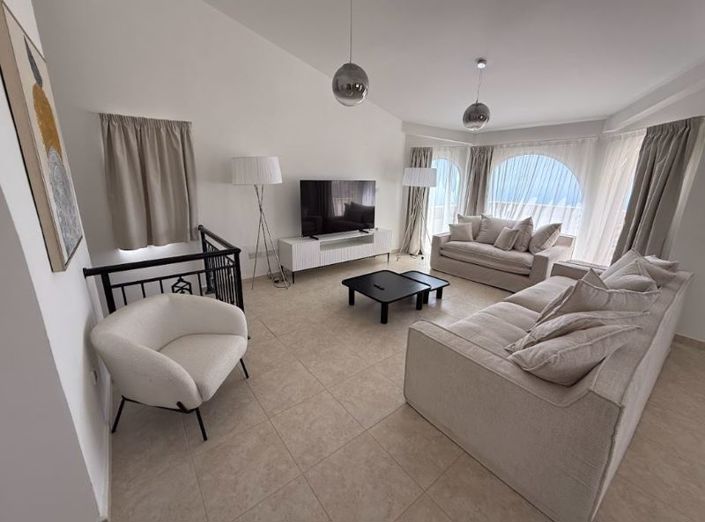 Image No.3-5 Bed Villa for sale