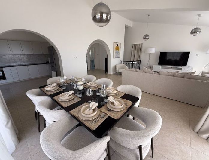 Image No.4-5 Bed Villa for sale