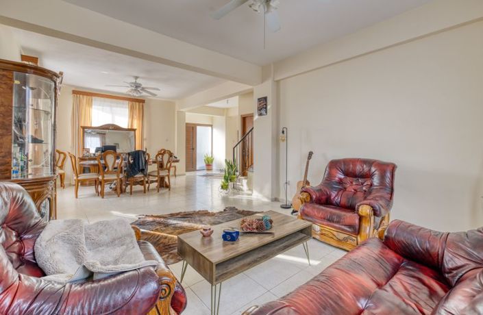 Image No.7-4 Bed Villa for sale