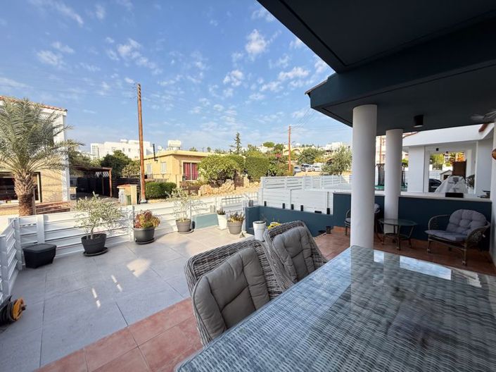 Image No.26-2 Bed Villa for sale