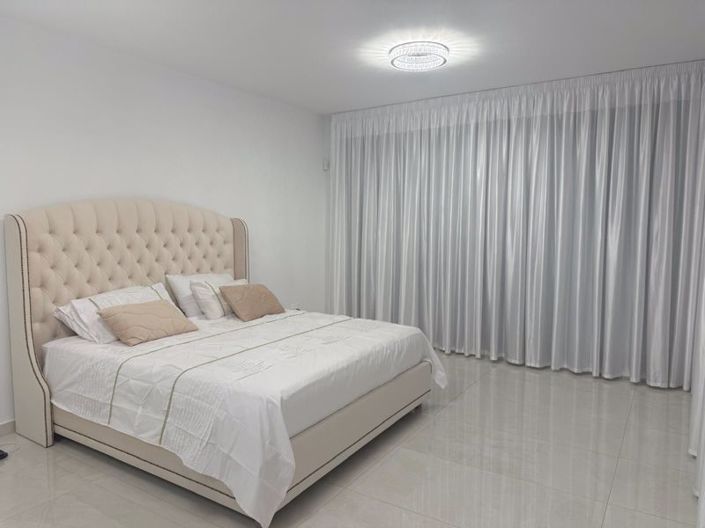 Image No.15-4 Bed Villa for sale