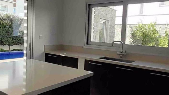 Image No.5-4 Bed Villa for sale