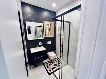 photo-2025-02-15-16-40-00-2