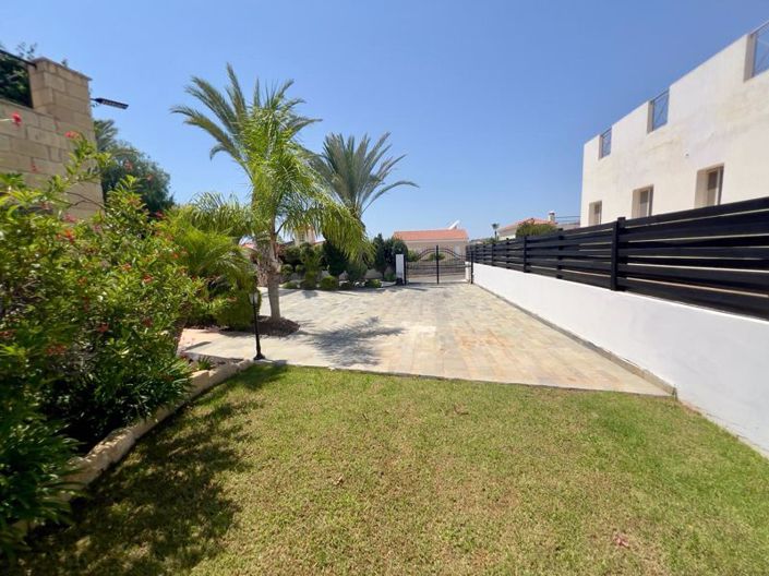 Image No.25-3 Bed Villa for sale