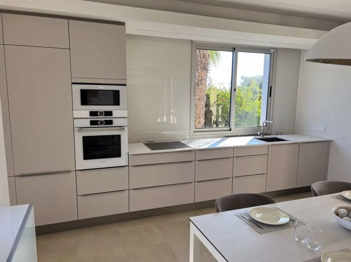 Image No.3-4 Bed Villa for sale