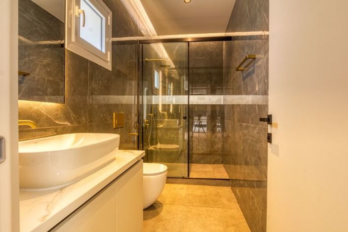 Image No.20-4 Bed Villa for sale