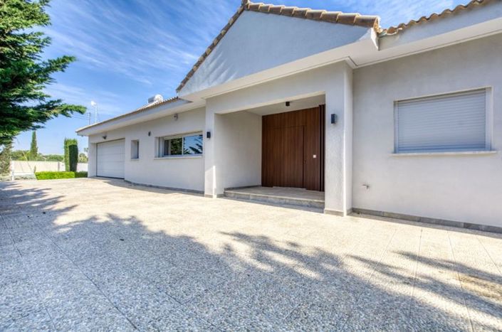 Image No.41-4 Bed Villa for sale