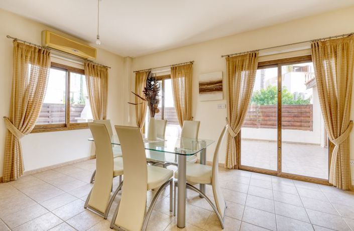 Image No.9-Villa de 3 chambres à vendre à Deryneia