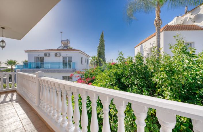 Image No.21-Villa de 4 chambres à vendre à Kokkines