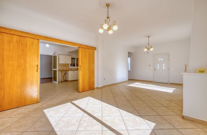 Image No.4-Villa de 4 chambres à vendre à Kokkines