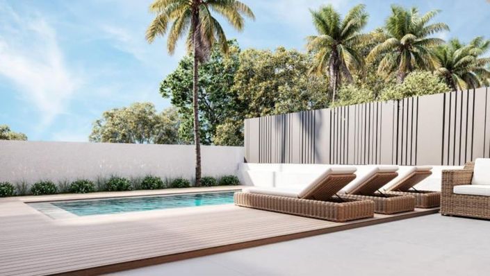 Image No.2-4 Bed Villa for sale