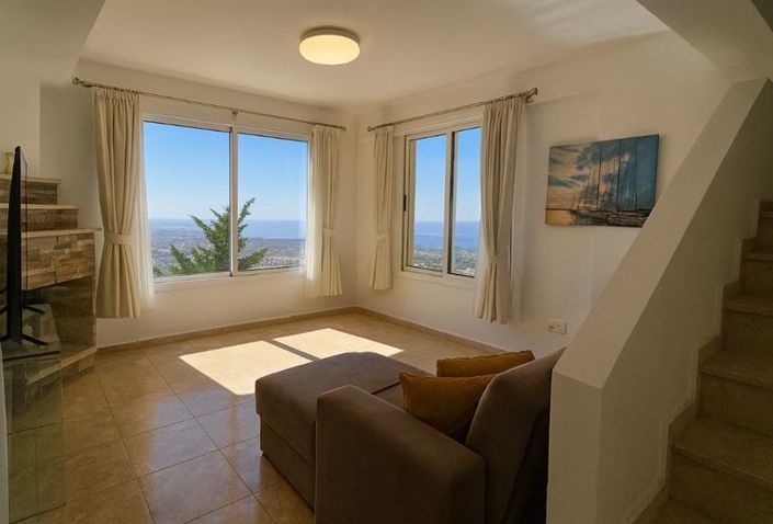 Image No.4-6 Bed Villa for sale