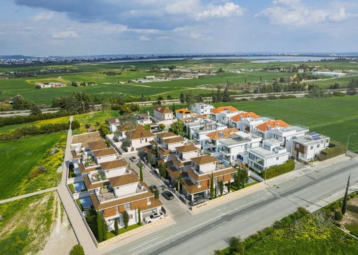 Image No.13-3 Bed Villa for sale