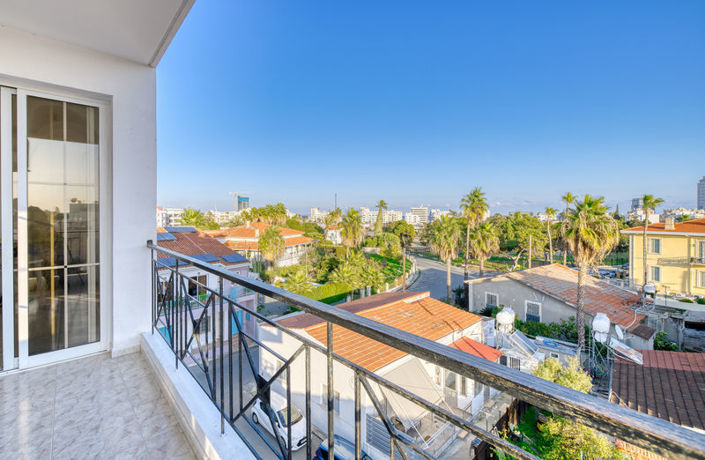 Image No.12-3 Bed Apartment for sale