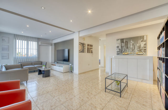 Image No.4-3 Bed Apartment for sale