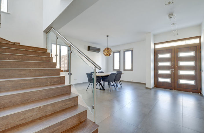 Image No.5-4 Bed Villa for sale