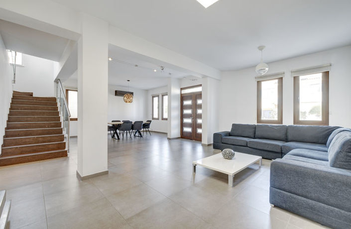 Image No.6-4 Bed Villa for sale