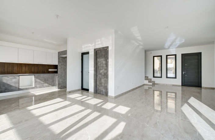 Image No.6-4 Bed Villa for sale